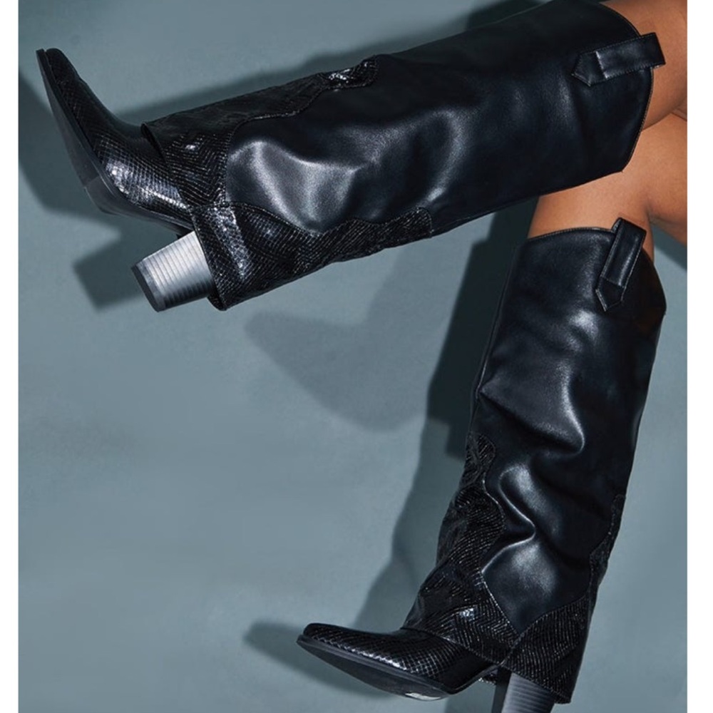 PrettyLittleThing Black Textured Heeled Boots